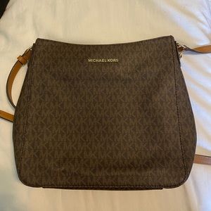 Michael Kors cross body